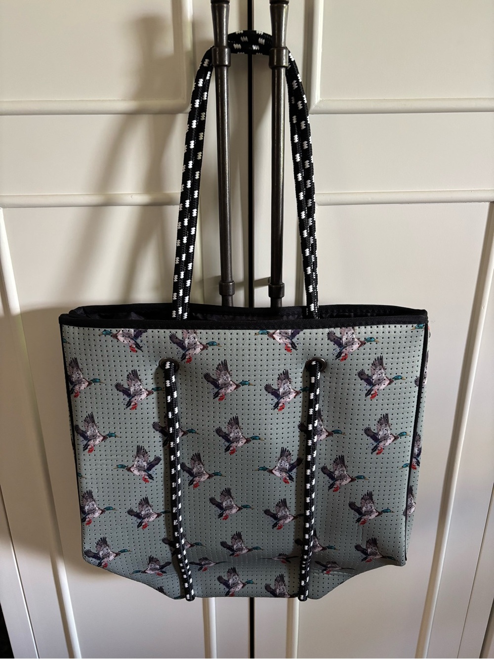 1 left Mallard Duck Tote Sage Green NWT